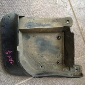 Брызговик HONDA Avancier TA1 зад, прав