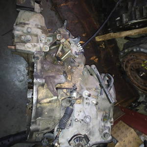 АКПП Mazda FP/FS 4WD 2 поддона 5 щел. 9 к. 6 положений, 24 шлиц, с приводом спид. Capella GWER