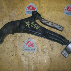 Рычаг Nissan A33 Cefiro перед, лев