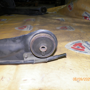 Балка Nissan A33 Cefiro/Maxima ABS DISK. В сборе. R