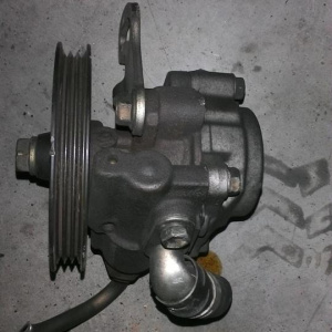 Гидроусилитель Toyota 2C/3C Lite Ace Noah CR40/CR50 -32061 / 44320-28150