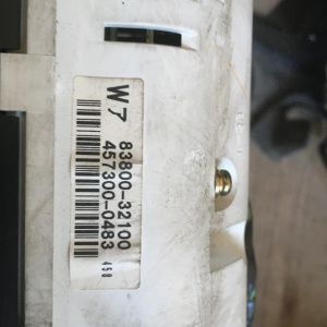 Панель приборов TOYOTA Vista SV50 '2000 83800-32100