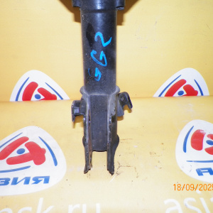 Стойка SUBARU GG2 '2003- перед, лев