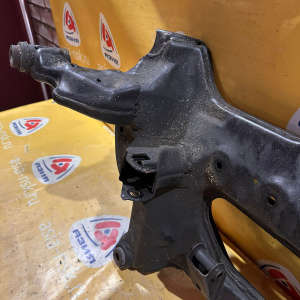 Балка NISSAN T30 X-Trail F 4WD поперечная 544008H500 54400EQ500