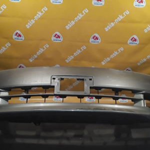Бампер TOYOTA Hiace Granvia VCH20 '1999-2003 перед