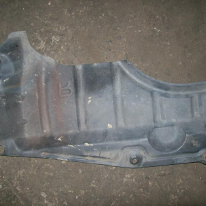 Защита двигателя NISSAN M12 Liberty перед, прав низ.