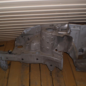 Лонжерон TOYOTA Allion NZT240 R