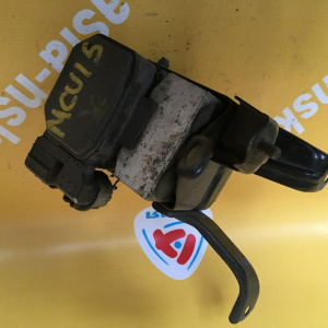 Блок ABS TOYOTA MCU15 Harrier