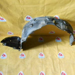 Подкрылок TOYOTA Allion/Premio NZT240 перед, прав