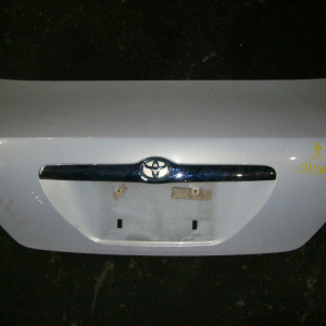 Крышка багажника TOYOTA Mark II GX110 '2000-2002