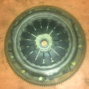 Маховик Nissan VQ20/VQ25/VQ30 Cefiro/Maxima m/t диаметр диска 224 мм. ЦЕНА ЗА ОДИН МАХОВИК (В СБОРЕ 9000р)
