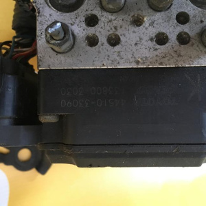 Блок ABS TOYOTA ACV30/35 Camry