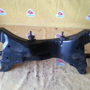 Балка MITSUBISHI CS2A/CR9W/CQ1A/CQ2A/CU2W/CU4W F 2WD поперечная