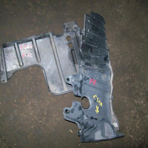 Защита двигателя Mitsubishi CU2W Airtrek R бок.