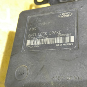 Блок ABS Mazda DY3W Demio ZJ-VE ABS D3Y1-43-7A0A/D351-437A0-B/2S61-2M110-CE
