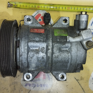 Компрессор кондиционера Nissan SR20-DE R'nessa N30 92600-5V000