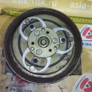 Компрессор кондиционера Nissan SR20-DE R'nessa N30 92600-5V000