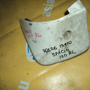 Брызговик TOYOTA Corolla Spacio NZE120 зад, лев