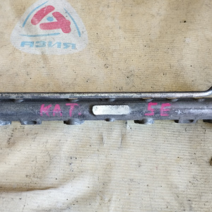 Топливная рейка Toyota 4E-FE/5E-FE Corolla EL51/EE111 + 1 клапан 23280-11040 23814-11030