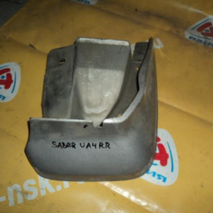 Брызговик HONDA Saber UA4 зад, прав