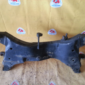 Балка Mitsubishi CS5W/CU2W/CU4W/CU5W Outlander/Lancer/Airtrek F 4WD поперечная MR510286.MR961222,MR961532