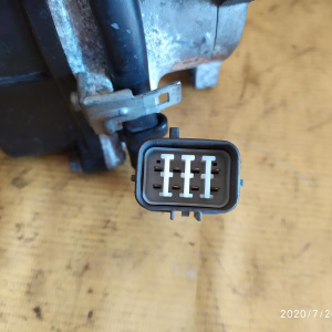 Трамблер Honda B20B CR-V RD1/EL2/RF2 '1999-2001 8к / 30100-P6T-T01