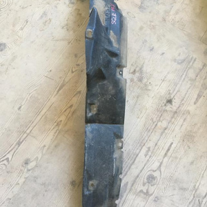 Подкрылок Mazda Bongo Friendee SGLR перед, прав