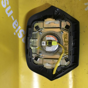 Подушка безопасности Mazda/Nissan Bongo#Vanette SK82V вод  (с зарядом)