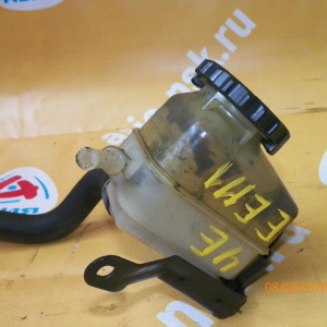 Бачок гидроусилителя Toyota AE110 Corolla/Sprinter/Sprinter Carib