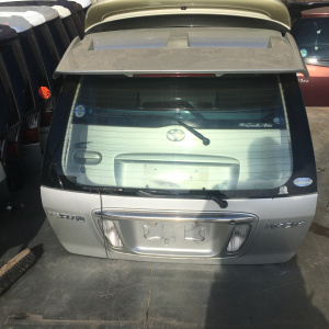 Дверь задняя TOYOTA Nadia SXN15 [SU] (спойлер)