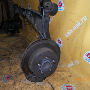 Балка Toyota ACM21 Ipsum ABS DISK   в сборе R