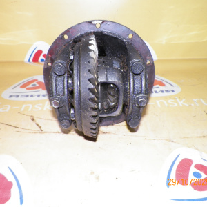 Редуктор TOYOTA KR27/KR41/KR42/CR41/CR42/CM50/CM51/CM55/KM50/KM51/CR21/CR26/CR27/CR28/YM30/YR20 R 2WD 41/9 41110-27120.  (４．５５５)