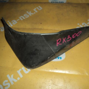 Брызговик TOYOTA Harrier MCU15 зад, прав