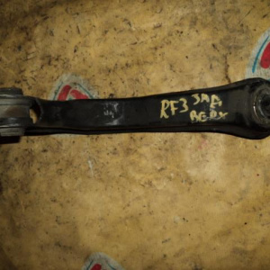 Рычаг Honda RF3/RF5 Stepwgn зад, прав в