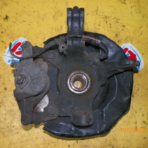 Ступица Honda RF3/RF4/RF5/RF6/RF7/RF8 Stepwgn перед, прав ABS. В сборе.