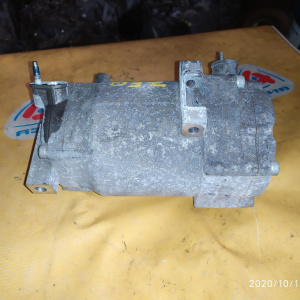 Компрессор кондиционера Nissan EM61 Leaf ZE0 92600-1MG0A