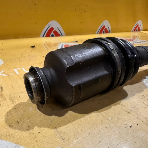 Привод Mazda GF8P/GWER/GWEW/GFER Capella перед, прав ABS 4WD БЕЗ ПОДВЕСНОГО ВН-26Ш. Н-28Ш '1997-2002 GD212550X