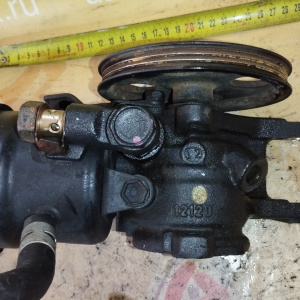 Гидроусилитель Toyota 4A/5A/7A Caldina/Corona/Corolla AT170/AT190/AE100/AT211 чугун, под датчик