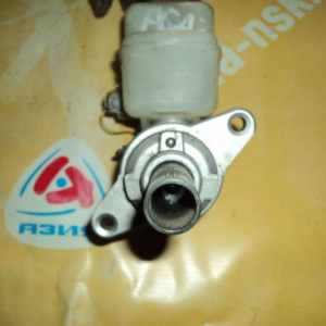 Главный тормозной цилиндр TOYOTA ACA30 Rav4