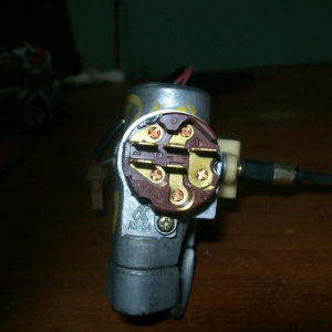 Замок зажигания NISSAN U30 Presage/Bassara