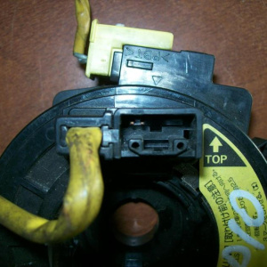 Шлейф подрулевой TOYOTA NCP10/NCP20/NCP30/NCP50/NCP70 Vitz/Funcargo