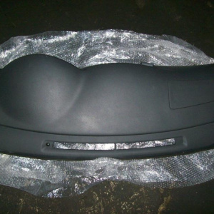 Торпедо Toyota Corolla/Allex/Corolla Fielder NZE120 '2002-2004 черная,с зарядом