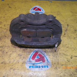 Суппорт Nissan V35/M35 Skyline/Stagea перед, прав (2 поршня)