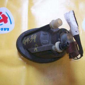 Туманка TOYOTA R Ipsum ACM20