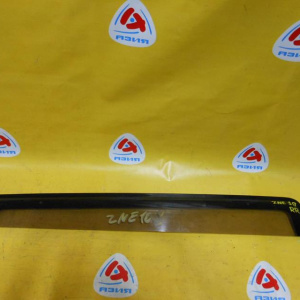 Ветровик TOYOTA Wish ZNE10 зад, прав