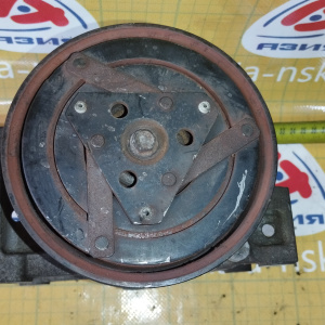 Компрессор кондиционера Nissan QR20/QR25 X-Trail/Primera NT30/P12