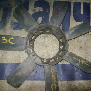 Крыльчатка Toyota 2C/3C/3C-T/3S-FE Lite Ace Noah/Town Ace Noah CR40/CR50/SR50 диаметр по центрам болтов 122 мм. длина 410 мм.