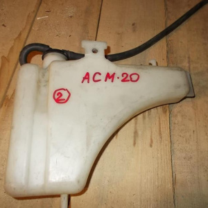 Бачок расширительный TOYOTA ACM21/ACR60 Ipsum/ Voxy