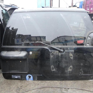 Дверь задняя SUZUKI Escudo TJ52W 98г