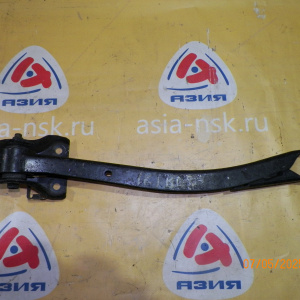 Рычаг Subaru SF5/SG5/GF1/GG2/BD5/BG5 Forester/Impreza/Legacy зад, лев продольный с креплением.